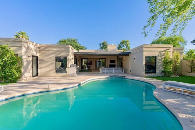 7278 E Echo Lane, Scottsdale, AZ 85258
