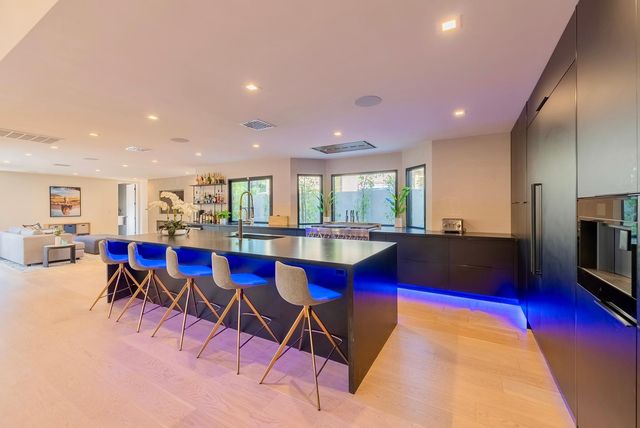 7278 E Echo Lane, Scottsdale, AZ 85258