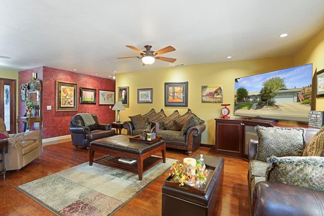 3790 Hatchers Cir, Stockton, CA 95219