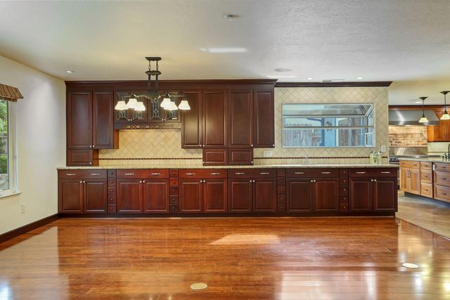 3790 Hatchers Cir, Stockton, CA 95219