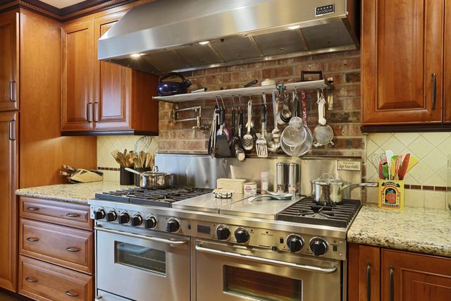 3790 Hatchers Cir, Stockton, CA 95219