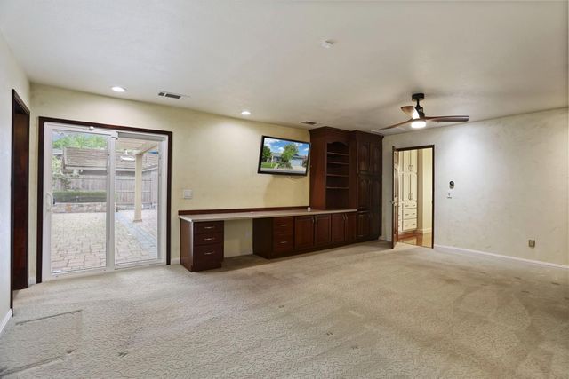 3790 Hatchers Cir, Stockton, CA 95219