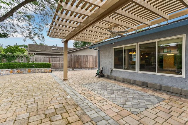 3790 Hatchers Cir, Stockton, CA 95219