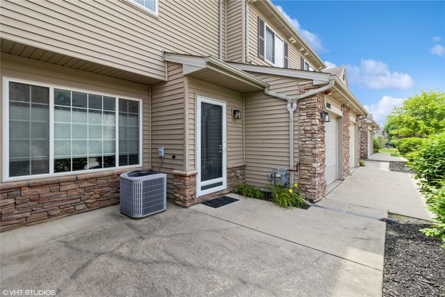 8610 EP True Parkway 14002, West Des Moines, IA 50266