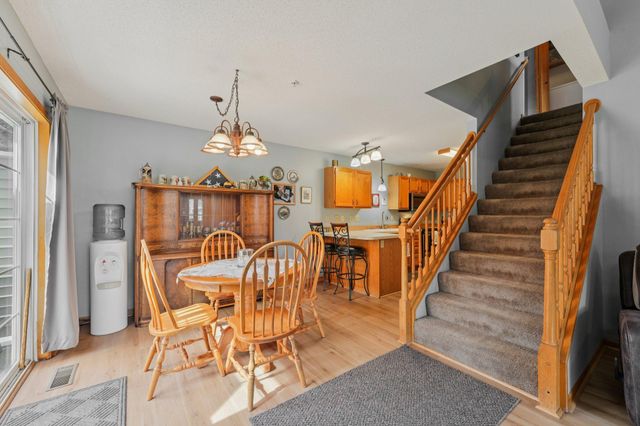 8857 Branson Drive 30, Inver Grove Heights, MN 55076