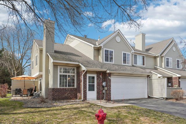 8857 Branson Drive 30, Inver Grove Heights, MN 55076