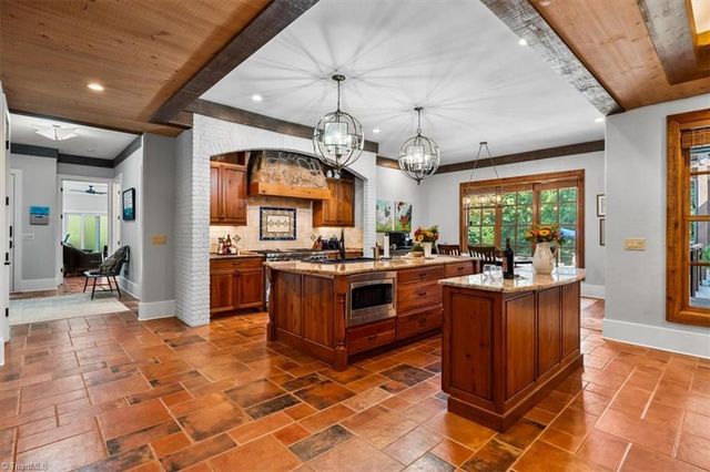 3320 Owls Roost Road, Greensboro, NC 27410