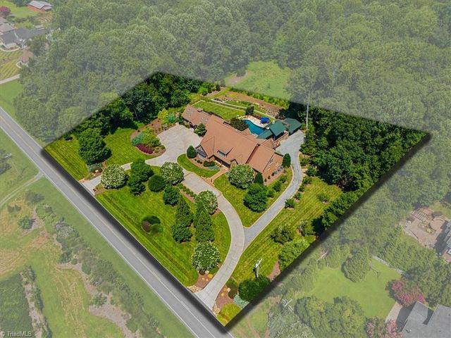 3320 Owls Roost Road, Greensboro, NC 27410