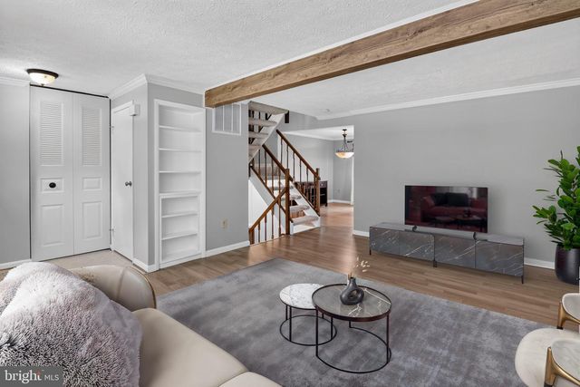 10110 WATKINS MILL PL, Gaithersburg, MD 20886