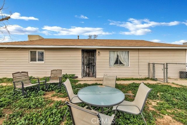 241 N Helena Street, Ridgecrest, CA 93555