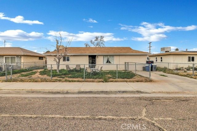 241 N Helena Street, Ridgecrest, CA 93555
