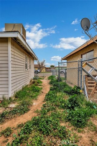 241 N Helena Street, Ridgecrest, CA 93555