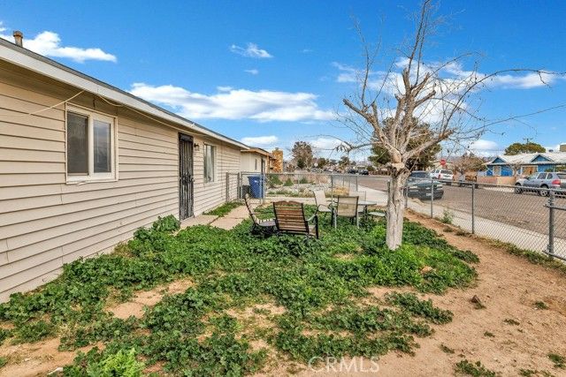 241 N Helena Street, Ridgecrest, CA 93555