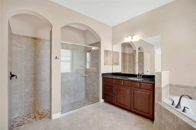 4712 LEGACY OAKS DRIVE, Orlando, FL 32839