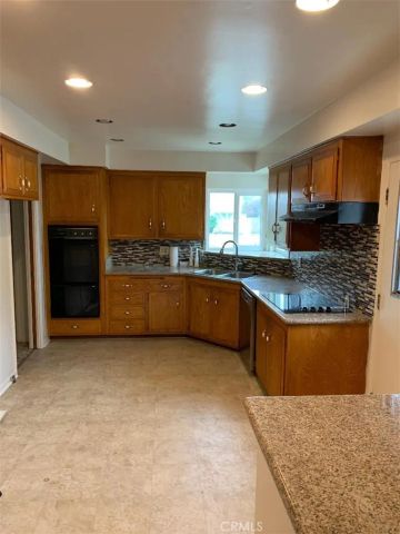 2537 W 225th Place A, Torrance, CA 90505