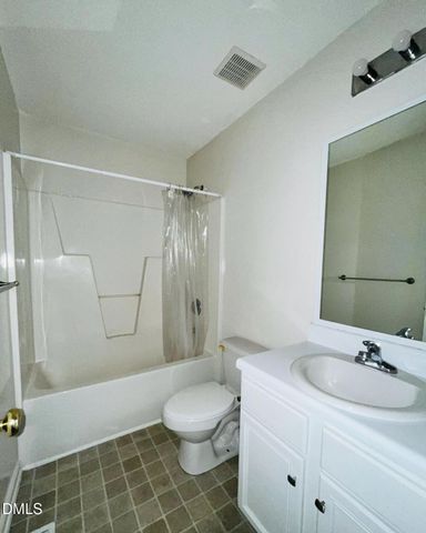 101 Thompson Drive, Selma, NC 27576