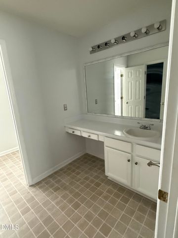 101 Thompson Drive, Selma, NC 27576