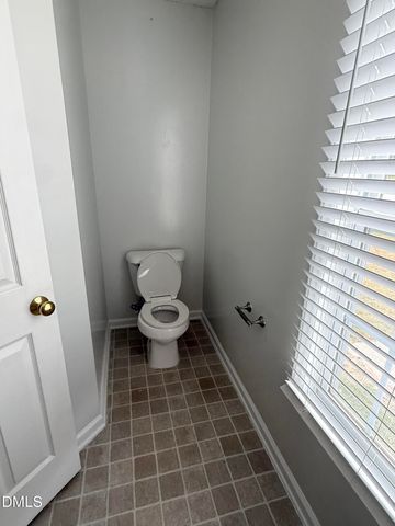101 Thompson Drive, Selma, NC 27576