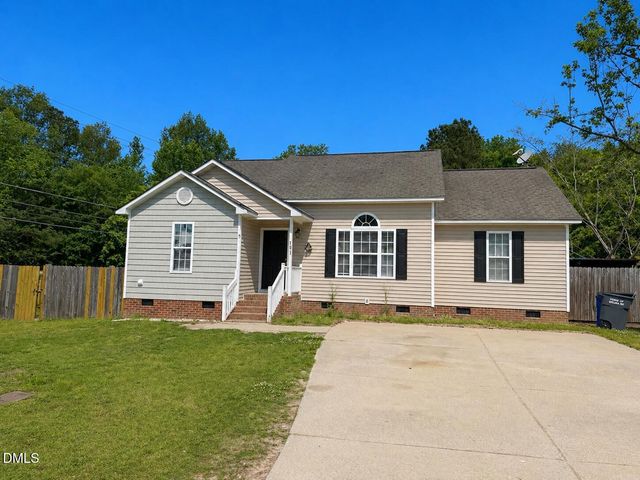 101 Thompson Drive, Selma, NC 27576