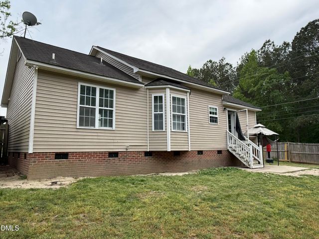 101 Thompson Drive, Selma, NC 27576