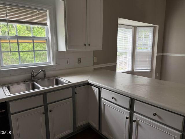 101 Thompson Drive, Selma, NC 27576