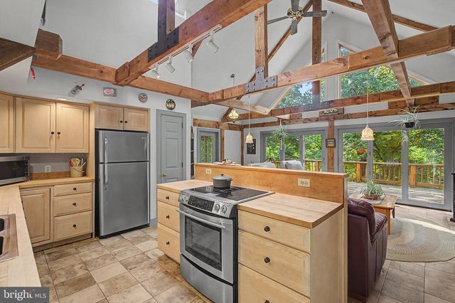 5276 TURKEY POINT RD, North East, MD 21901