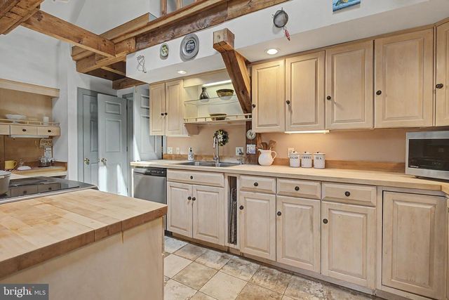 5276 TURKEY POINT RD, North East, MD 21901