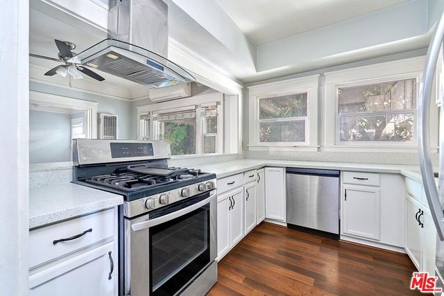 1118 Elden Avenue, Los Angeles, CA 90006