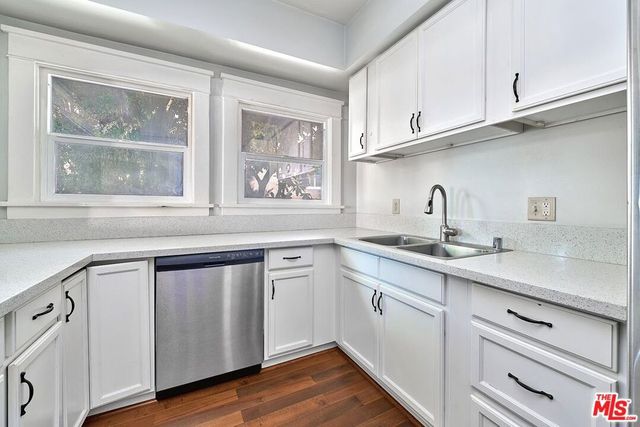 1118 Elden Avenue, Los Angeles, CA 90006