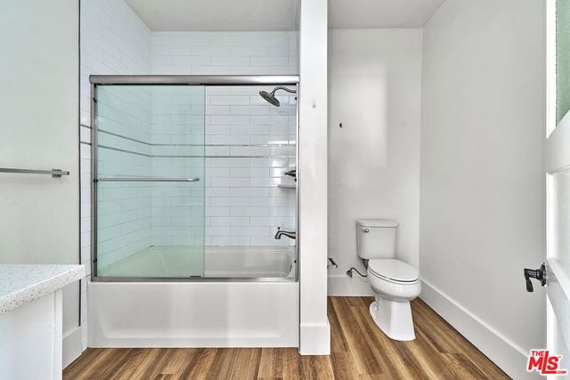 1118 Elden Avenue, Los Angeles, CA 90006