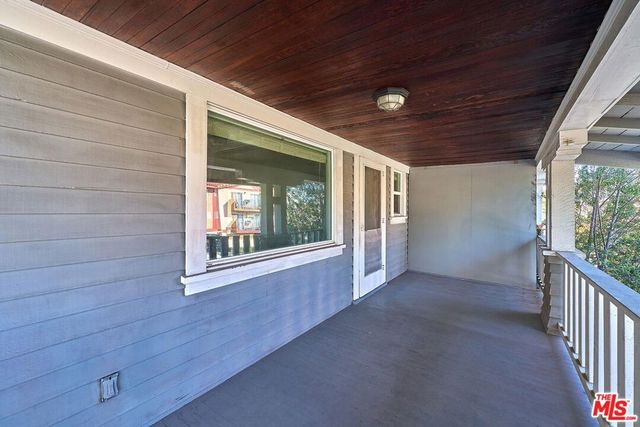 1118 Elden Avenue, Los Angeles, CA 90006