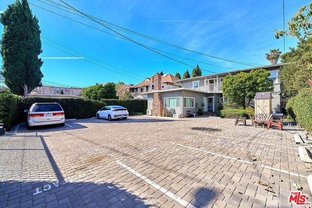 1118 Elden Avenue, Los Angeles, CA 90006