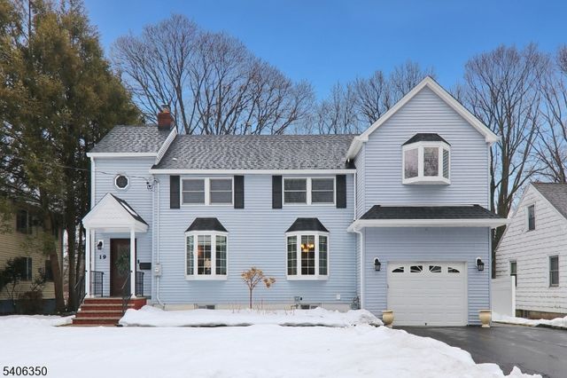 19 Munsee Dr, Cranford Twp., NJ 07016