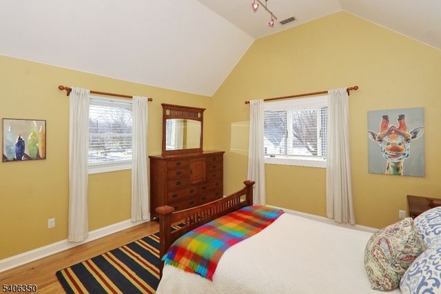 19 Munsee Dr, Cranford Twp., NJ 07016