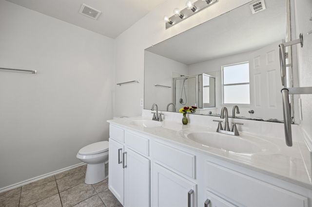129 Lynn Crest BND, Buda, TX 78610