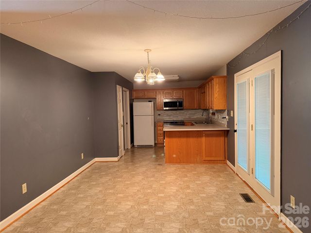 3402 Danial Street, Conover, NC 28613