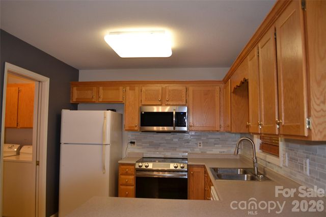 3402 Danial Street, Conover, NC 28613