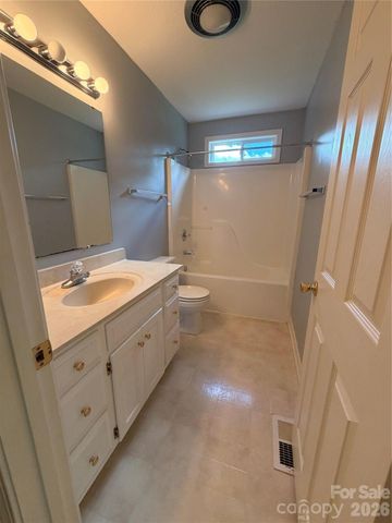 3402 Danial Street, Conover, NC 28613