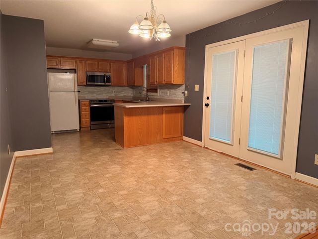 3402 Danial Street, Conover, NC 28613