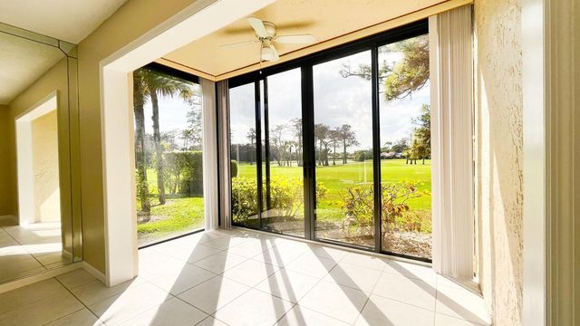 21766 Cypress Drive 20a, Boca Raton, FL 33433