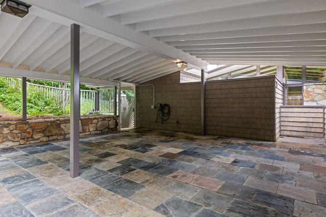 702 S Crest Road, Chattanooga, TN 37404