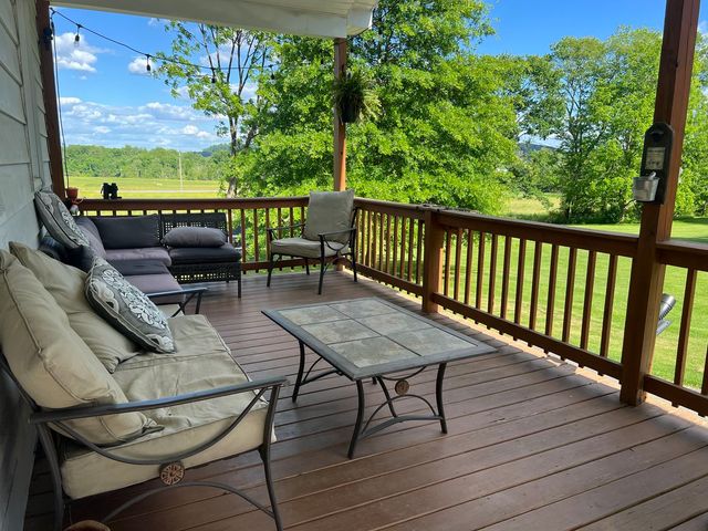 1274 Old Route 18, Wampum, PA 16157