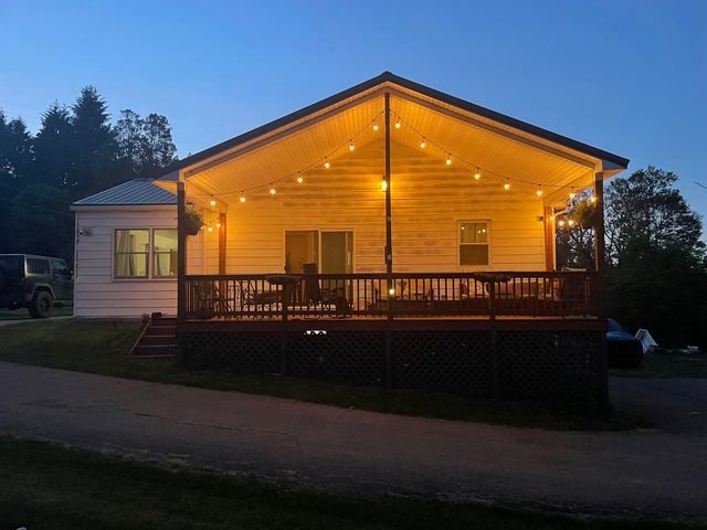1274 Old Route 18, Wampum, PA 16157