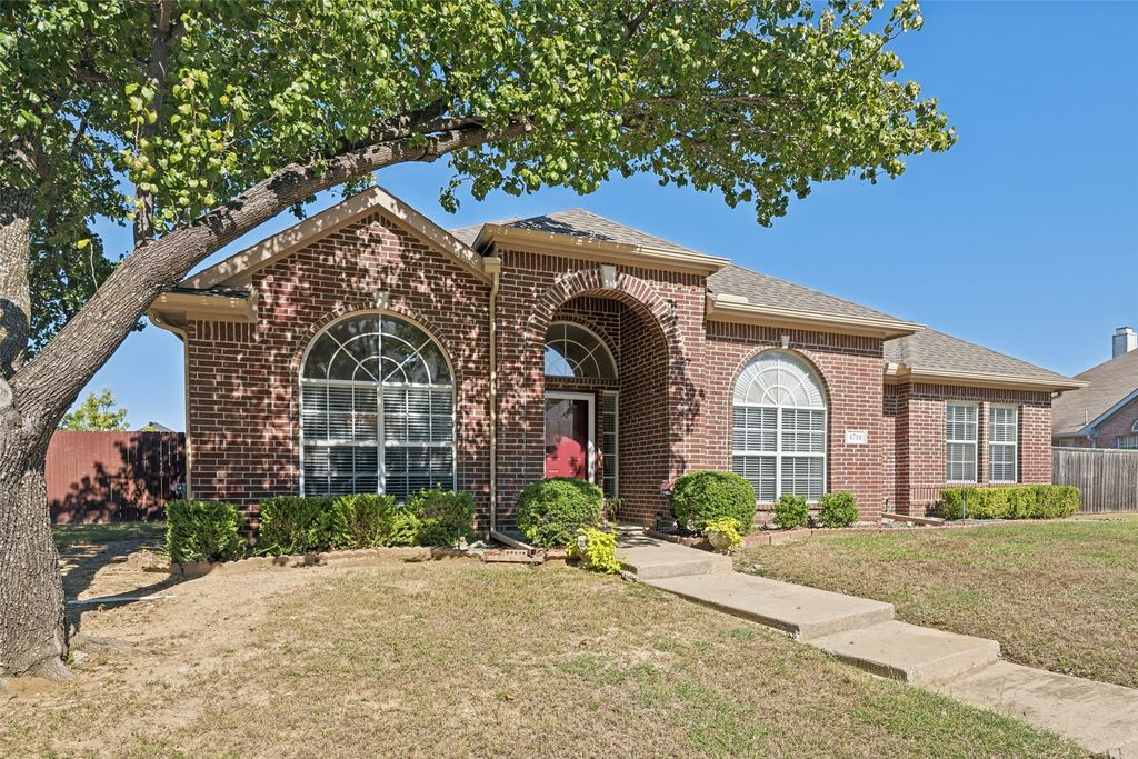 4714 Parkhaven Drive, Garland, TX 75043
