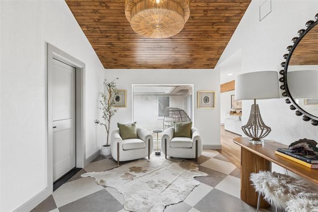 1114 W Wilshire Boulevard, Nichols Hills, OK 73116