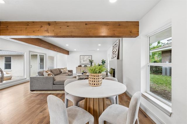 1114 W Wilshire Boulevard, Nichols Hills, OK 73116