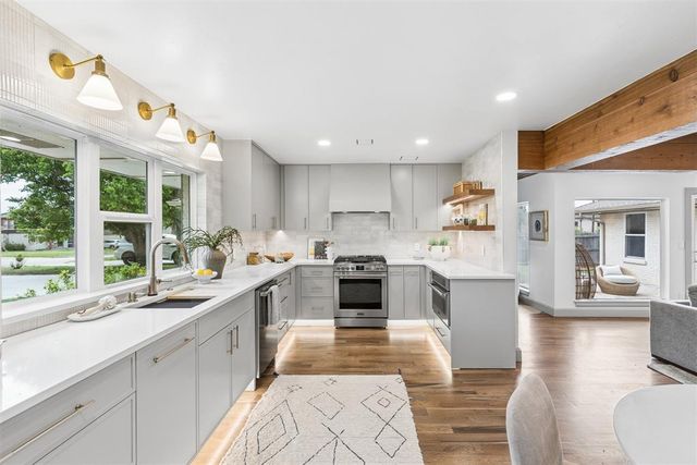 1114 W Wilshire Boulevard, Nichols Hills, OK 73116