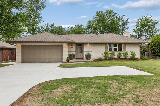 1114 W Wilshire Boulevard, Nichols Hills, OK 73116