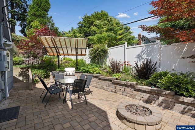 1605 Summer St SE, Salem, OR 97302