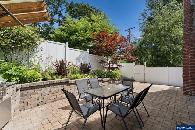 1605 Summer St SE, Salem, OR 97302